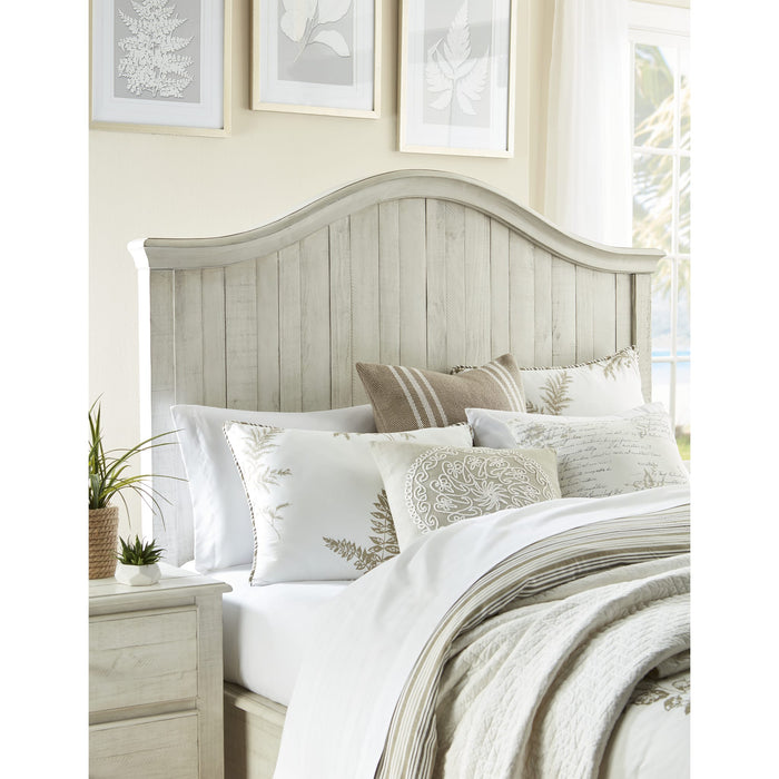 Modus Furniture Ella Solid Wood Crown Bed in White Wash  2G43B  Image 3