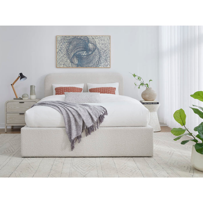 Modus Off-White Upholstered Platform Bed in Ricotta Boucle Image 1